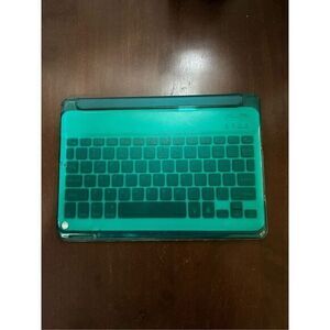 IPAD Green KEYBOARD ONE SIZE PREOWNED